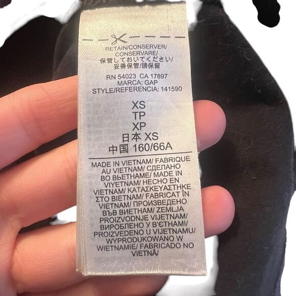 3 for $30! Gap fit black halter tank top. Size xs - Picture 4 of 8